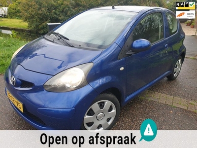 Toyota Aygo 1.0-12V + Electr. ramen/CV/APK 05-2025/Zeer