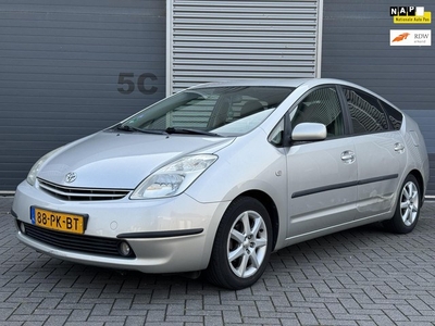 Toyota Prius 1.5 VVT-i NIEUW APK