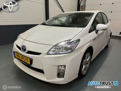 Toyota Prius 1.8 Aspiration Keyless HUD 17