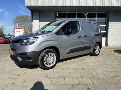 Toyota PROACE CITY 1.5 D-4D Live Dit betreft een Demo