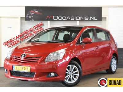 Toyota Verso 1.8 VVT-i Aspiration + PANODAK!! (bj 2011)