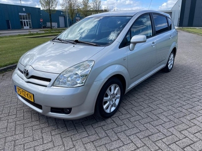 Toyota Verso 1.8 VVT-i Dynamic