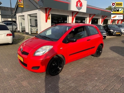 Toyota Yaris 1.0 VVTi Acces