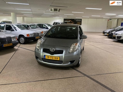 Toyota Yaris 1.0 VVTi Sol 95000dkm!! Nap