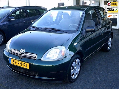 Toyota Yaris 1.3-16V VVT-i Sol (Automaat)