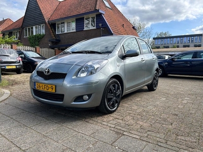 Toyota Yaris 1.3 VVTi Aspiration Dealer Onderhouden