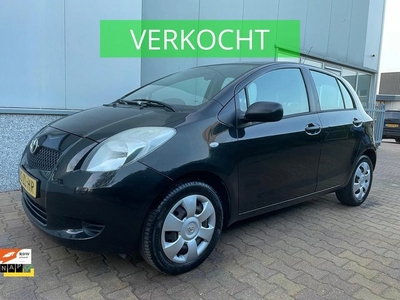 Toyota Yaris 1.3 VVTi Terra VERKOCHT! Airco + Trekhaak + KM