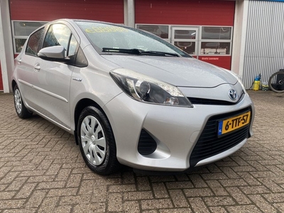 Toyota Yaris 1.5 75 + 14 PK Full Hybrid Aspiration