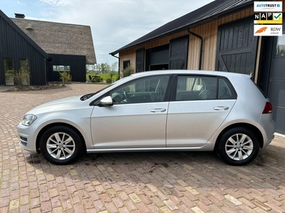 Volkswagen Golf 1.2 TSI Comfortline,CRUISE, NAVIGATIE