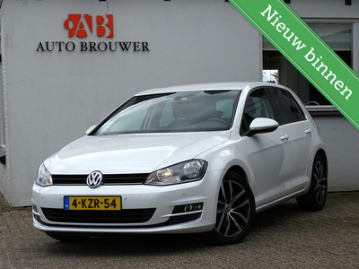 Volkswagen Golf 1.2 TSI Highline 105pk | VERKOCHT