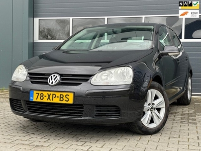 Volkswagen Golf 1.6 FSI Optive 3 Airco + Cruise + Nieuwe