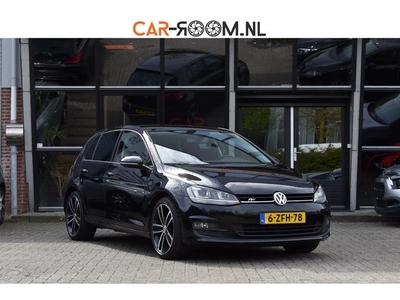 Volkswagen Golf 1.6 TDI Highline BlueMotion Cruise LED Xenon