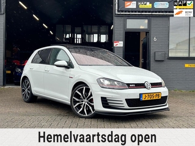 Volkswagen Golf 2.0 TSI GTIPanoramadakAUTOMAATEl. Pakket