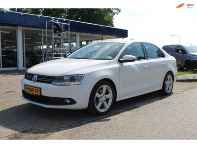 Volkswagen JETTA Whiteline Navi Sport Huurkoop Inruil APK