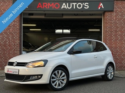 Volkswagen Polo 1.2-12V Style Airco Pano Navi