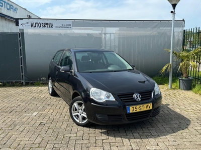 Volkswagen Polo 1.4-16V Comfortline - Airco - Cruise - APK