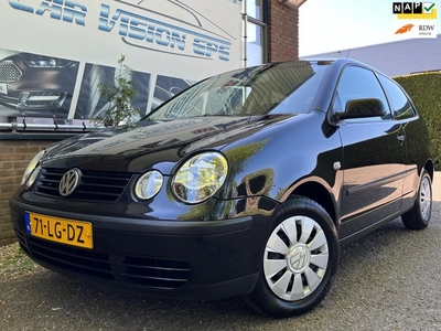 Volkswagen Polo 1.4-16V ComfortlineCruise