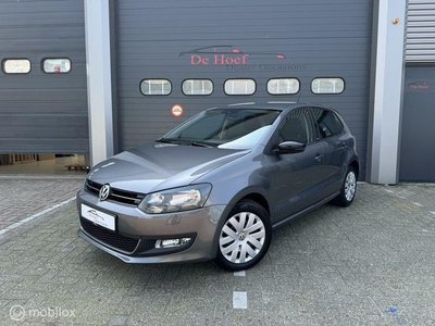 Volkswagen Polo 1.4-16V Style?Navigatie ?Airco ?Nw APK