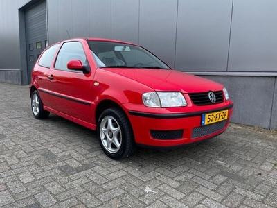 Volkswagen Polo 1.4 Trendline, Nieuw APK