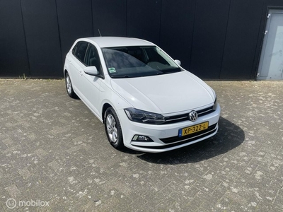 Volkswagen Polo,CARPLAY!!!NAVIGATIE,1.0 TSI Comfortline