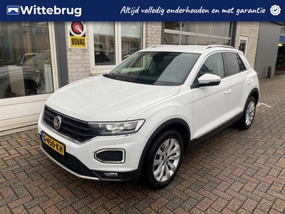 Volkswagen T-Roc 1.5 TSI Sport / DIGITAAL DASHBOARD / BEATS