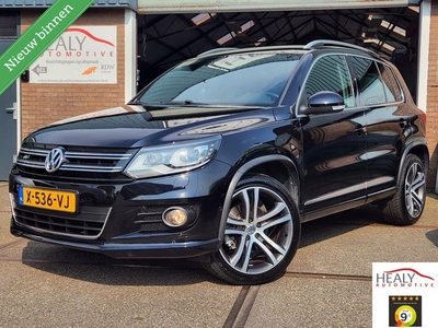 Volkswagen Tiguan 1.4 TSI R-Line EditionDSG 6LeerLedHaak