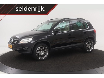 Volkswagen Tiguan 2.0 TSI Track & Field 4Motion *Lees