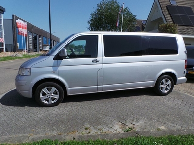 Volkswagen Transporter 2.5 TDI 131pk L2 DC Automaat