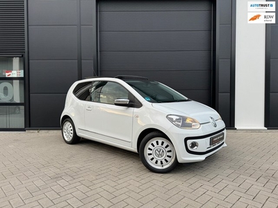 Volkswagen Up! 1.0 White up! PANO LEDER MAPS &