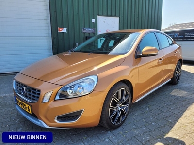 Volvo S60 1.6 T3 NAVI CRUISE PDC (bj 2011)