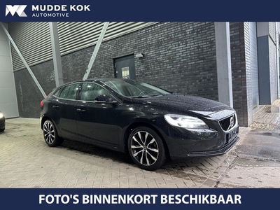 Volvo V40 2.0 T2 Momentum Cruise Control 17 Inch PDC