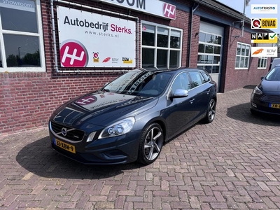 Volvo V60 1.6 T3 R-Design INCL. NIEUWE DISTRIBUTIERIEM