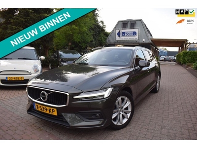 Volvo V60 2.0 T4 Momentum