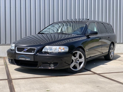 Volvo V70 2.5 R AWD 300PK 106DKM - Schuifdak - Unieke Auto