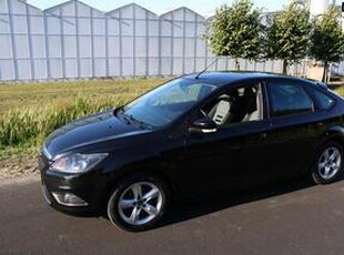 Ford FOCUS 1.6 Comfort 5 Drs