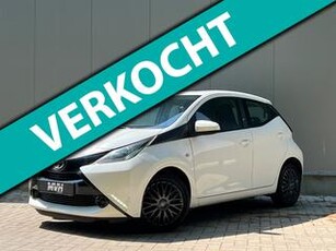 Toyota AYGO 1.0 VVT- i - X-Play - 2017 - Airco - Bluetooth - Navi - Cruise Control - LED - Camera - 5DRS - NAP - OrigNL