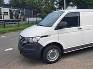 Volkswagen TRANSPORTER 2.0 TDI L1H1 26 Economy Business