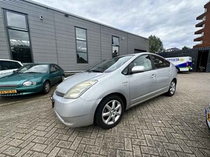 Toyota Prius 1.5 VVT-i