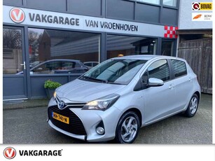 Toyota Yaris 1.5 Hybrid Automaat Climate Control Licht Metalen velgen