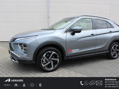 MITSUBISHI ECLIPSE CROSS 2.4 PHEV Intense+ / Automaat / Apple CarPlay/Android Auto / Navigatie / Stoelverwarming / Cruise Control / Climate Control /