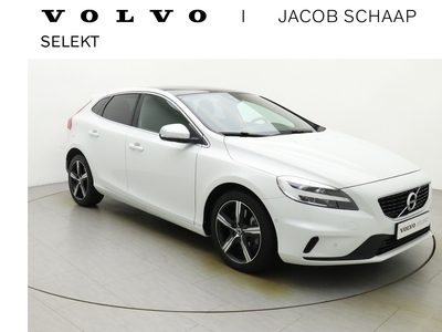 VOLVO V40 1.5 T3 Polar+ Sport / Pano Dak / Key Less / Harman Kardon Audio / Park Assist Camera