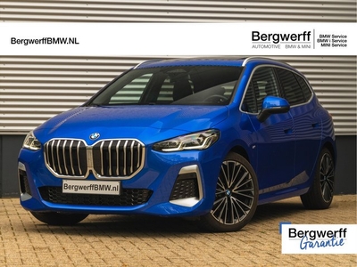 BMW 2 Serie Active Tourer 220i M-Sport - Pano - Head-up -