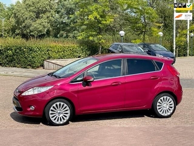 Ford Fiesta 1.4 Titanium,bj.2008,paars,5 deurs,climate