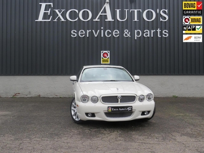 Jaguar XJ 4.2 V8 Sovereign, sedan, bj 2008