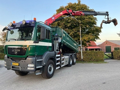 MAN TGS 26.400 6x6 2 zijdige kipper met HMF 1800 K2