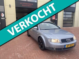 Audi A4 Avant 1.8 Turbo Exclusive MT / S-Line / Xenon / Navi / NAP