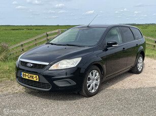 Ford Focus Wagon 1.6 2008 airco nieuwe APK zwart