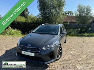 Kia Ceed 1.6 GDI PHEV / spirit / Trekhaak / dode hoek detectie