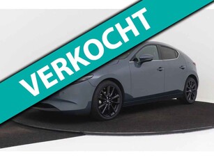 Mazda 3 2.0 e-SkyActiv-X Luxury | Org NL | 1e Eig | Head-Up | Camera | CarPlay | Leer | Automaat | 180 PK | Adap. Cruise |