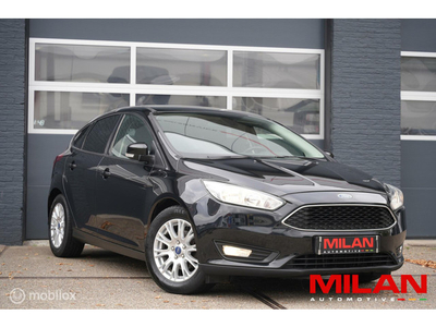 Ford Focus 1.0 ECOBOOST 5DRS NAVIGATIE CRUISE CONTROL DEALER ONDERHOUDEN